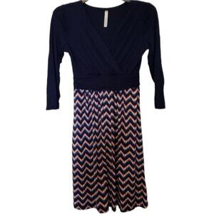 3/$15 Gilli Faux Wrap Chevron Dress Size Small